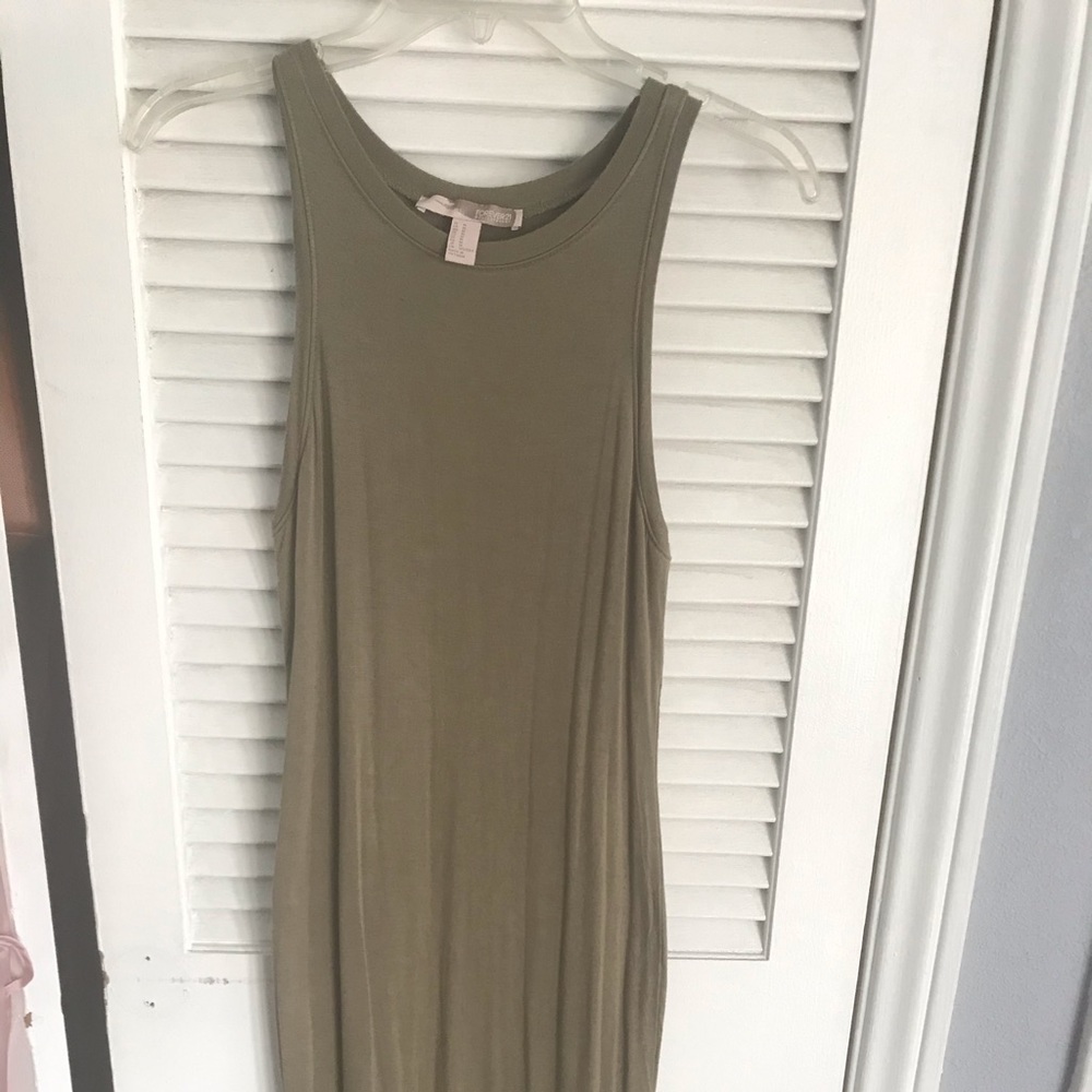 Green maxi dress $5 and blue maxi dress $5
